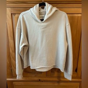 Abercrombie & Fitch pullover size Large. Barely worn. Sooo soft